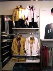 服饰展示陈列的艺术 零售图库与日用百货销售的视觉营销策略