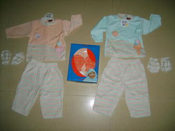 福州荣登贸易 一站式服饰采购平台，涵盖天鹅绒套装、鞋帽及童装零售与批发